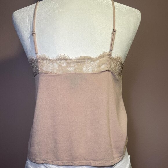 Forever 21 Contemporary Dusty Pink Lace Trim Cami Top Spaghetti Strap - Picture 3 of 5